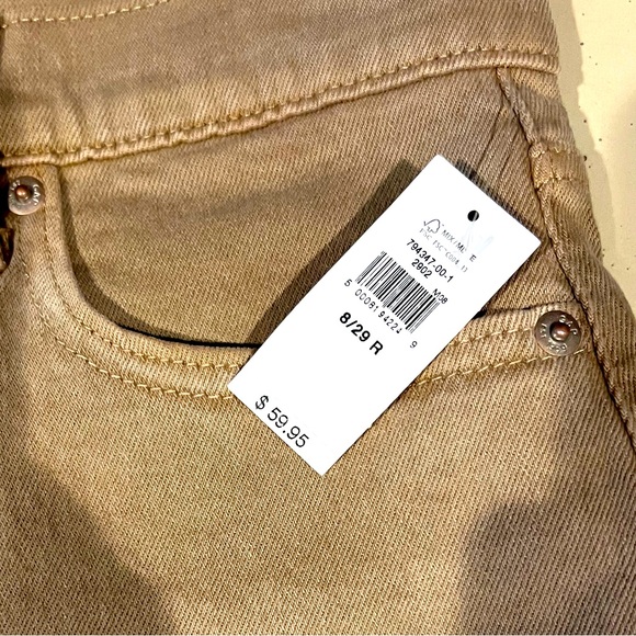 NWT GAP Cheeky Midi Denim Short High Rise - Picture 2 of 6